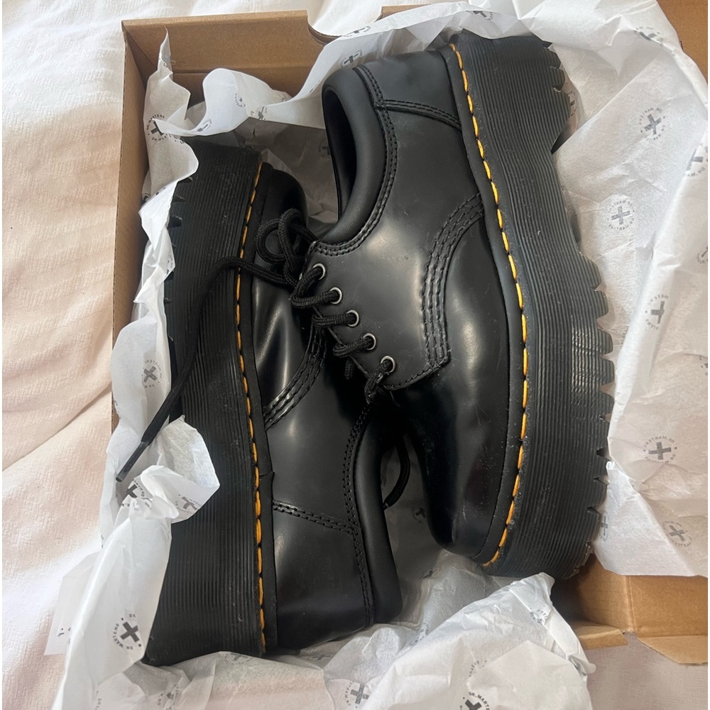 8053 LEATHER PLATFORM CASUAL SHOES